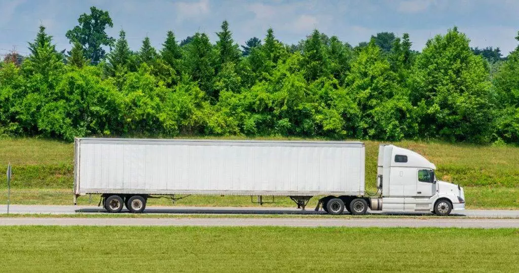 Choosing the Right Size and Type of Portable Storage Containers