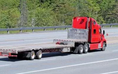 Flatbed Trailer Leasing: 4 Benefits for These Powerful Trailer Rentals