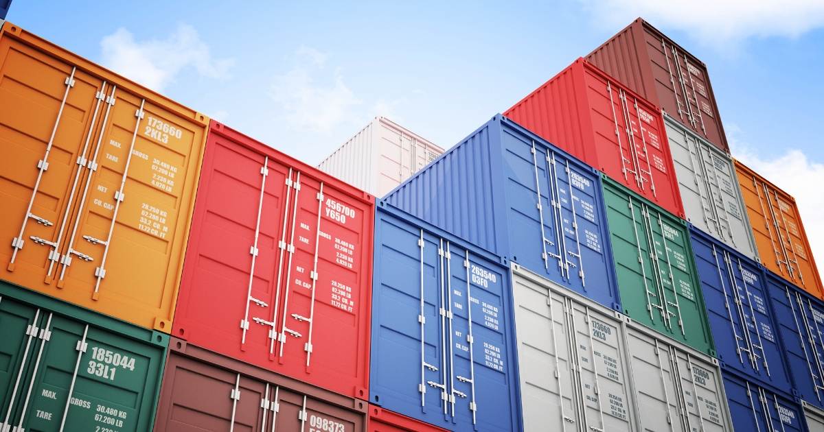 Essential Tips to Effortlessly Maximize Your Container Storage Space ...